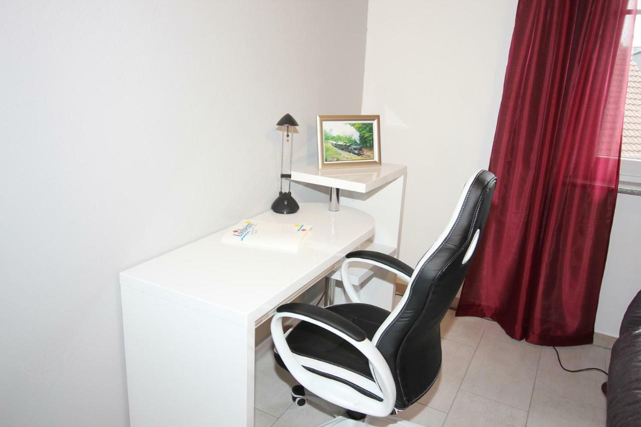 Ferienwohnung Beckendorf ロースハイム エクステリア 写真